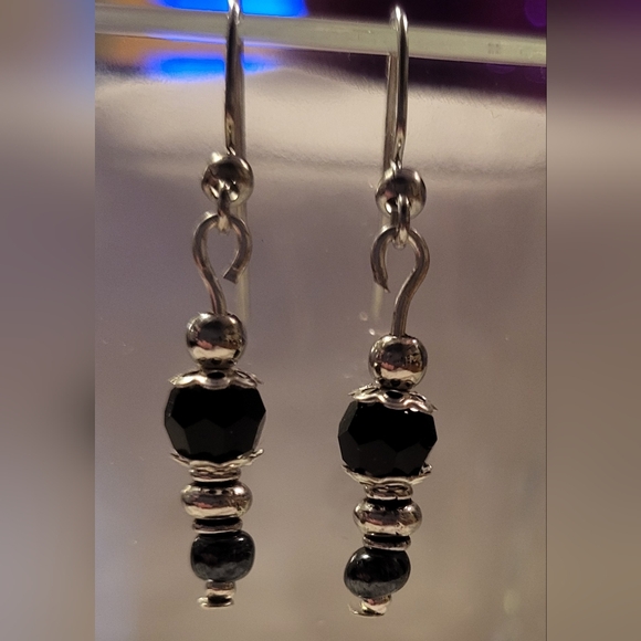 Beaded Earrings - Picture 3 of 4